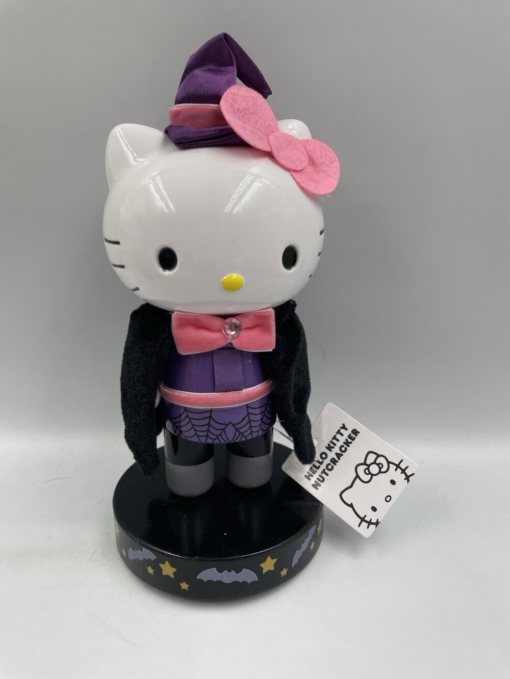 NWT Hello Kitty Halloween Witch Nutcracker Figurine Sanrio Vampire Cape Decor